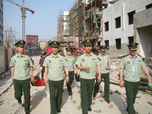 安徽省消防總隊(duì)到Y(jié)T保溫現(xiàn)場(chǎng)檢收贊揚(yáng)YT保溫材料