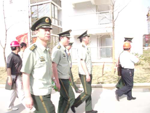 安徽省消防總隊(duì)到Y(jié)T保溫現(xiàn)場(chǎng)檢收贊揚(yáng)YT保溫材料